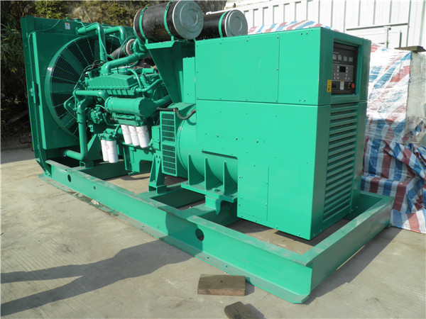 通川发电机租赁-厂家给大家介绍发电机失磁现象