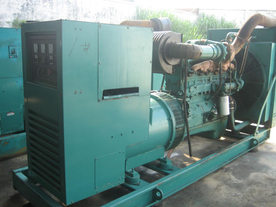 通川出租发电机-发电机组购买指南都有哪些