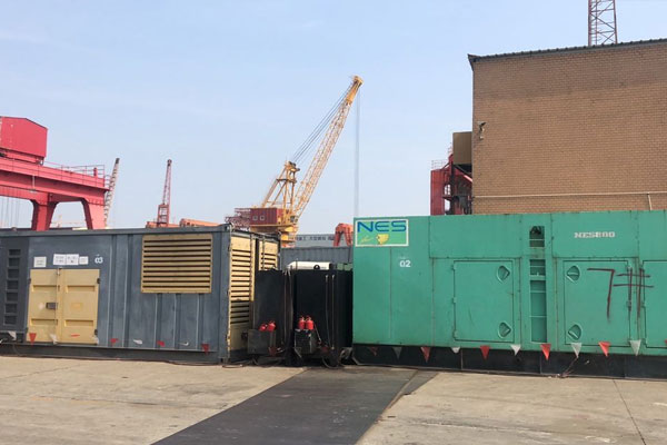 通川发电机出租空气滤清器的清洁频率是多少？