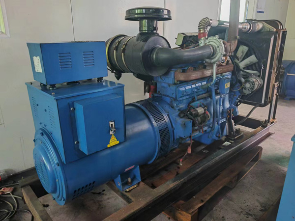通川100kW柴油发电机组使用多级机油有哪些优缺点？