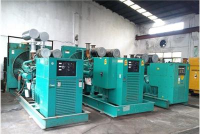 通川如何判断汽油发电机组电瓶的使用寿命？