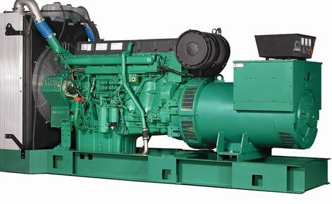 通川发电机除垢后需要用清水冲洗水冷式机油散热器几次？